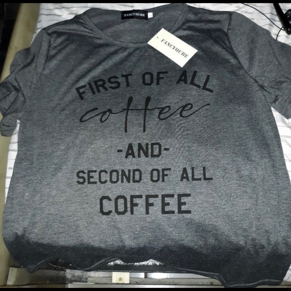 * Blk Friday Sale* ONE LEFT*Coffee Lover Tee ☕️ - Picture 3 of 6